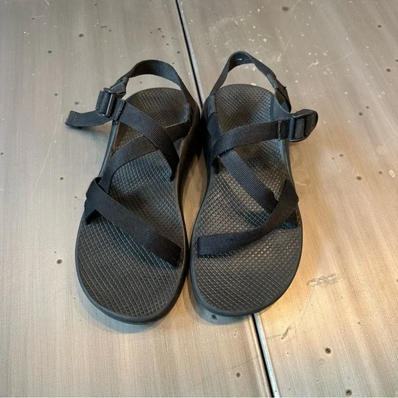 Chaco Black Women’s Sandals size 10 - Picture 2 of 5